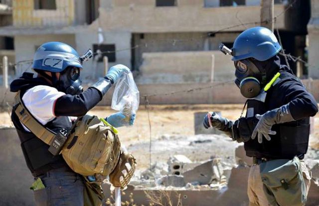 Οι επιθεωρητές του ΟΗΕ ίσως «δείξουν» ποιος έριξε τα χημικά στη Συρία